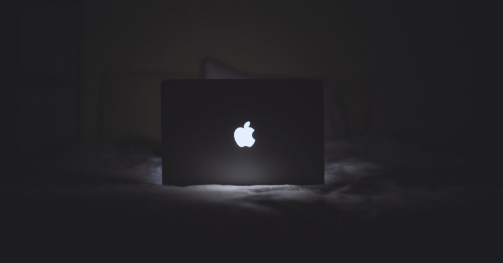 Apple MacBook Pro charger